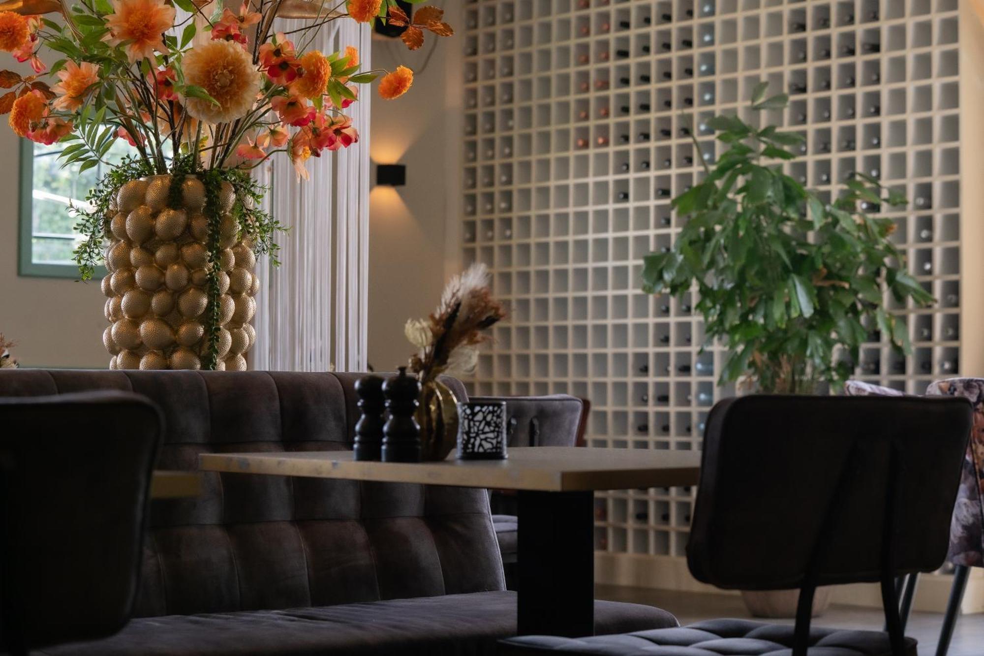 Hotel - Restaurant Hoeve Kromwijk Zoetermeer Ngoại thất bức ảnh